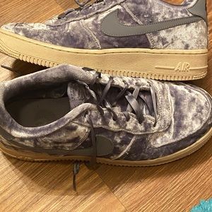 Velour Nike Air Force 1
